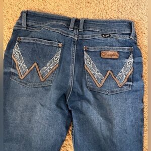 Wrangler Women's Boot Cut Jeans with Embroidered Pockets